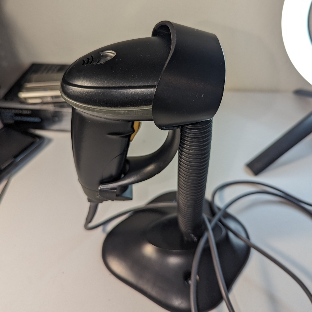 SYMCODE MJ-4209 HANDHELD LASER BARCODE SCANNER